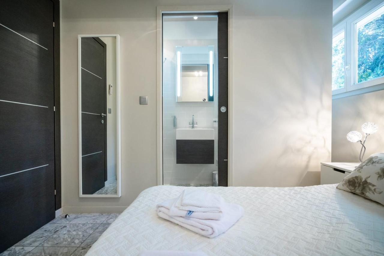 2-Bedroom Apartment Pointe Croisette Peaceful Walk To The Beach Cannes Exterior photo